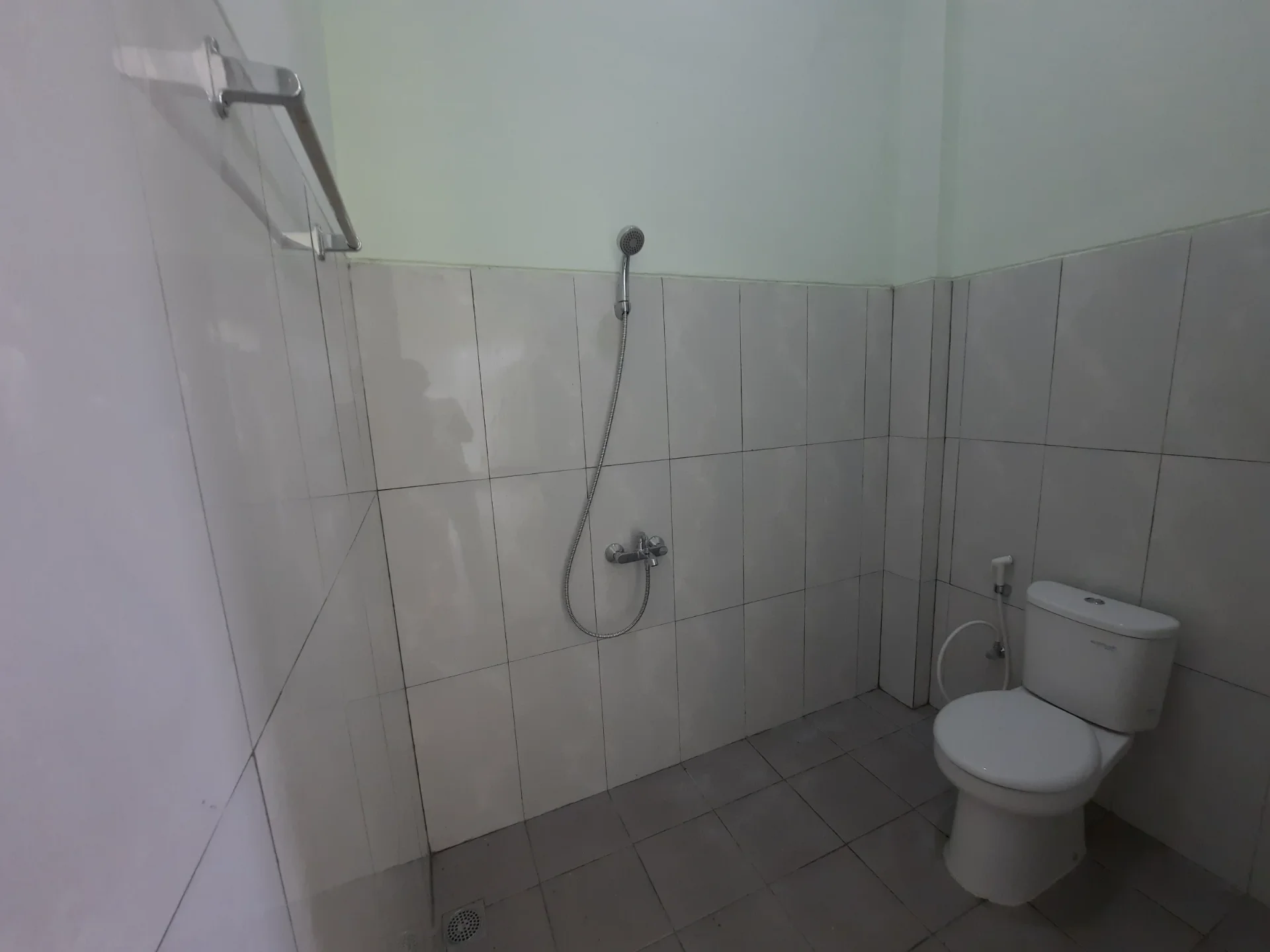 RS. Dolopo Madiun — Pelaksanaan Interior 12